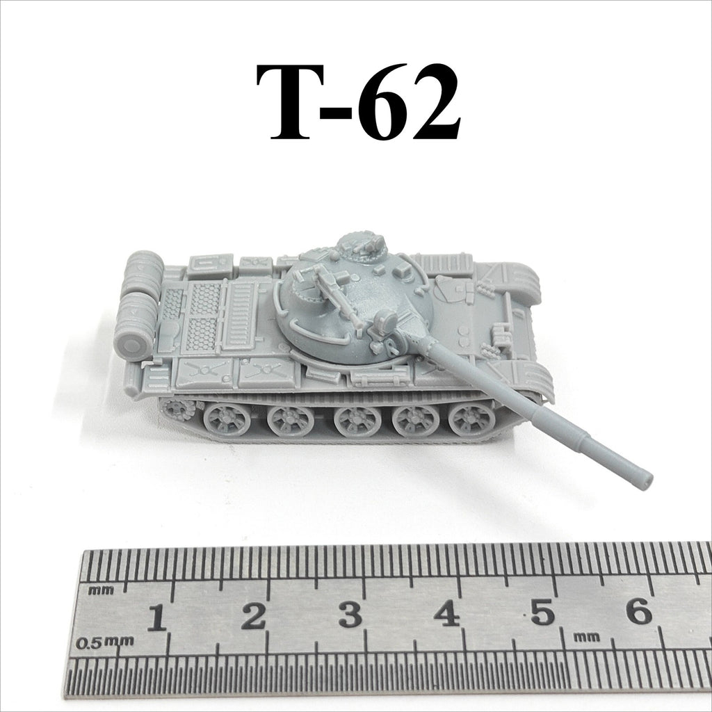 Soviet T-62 Main Battle Tank,3D Printed,1/144 Scale Mini Tank Model,Resin