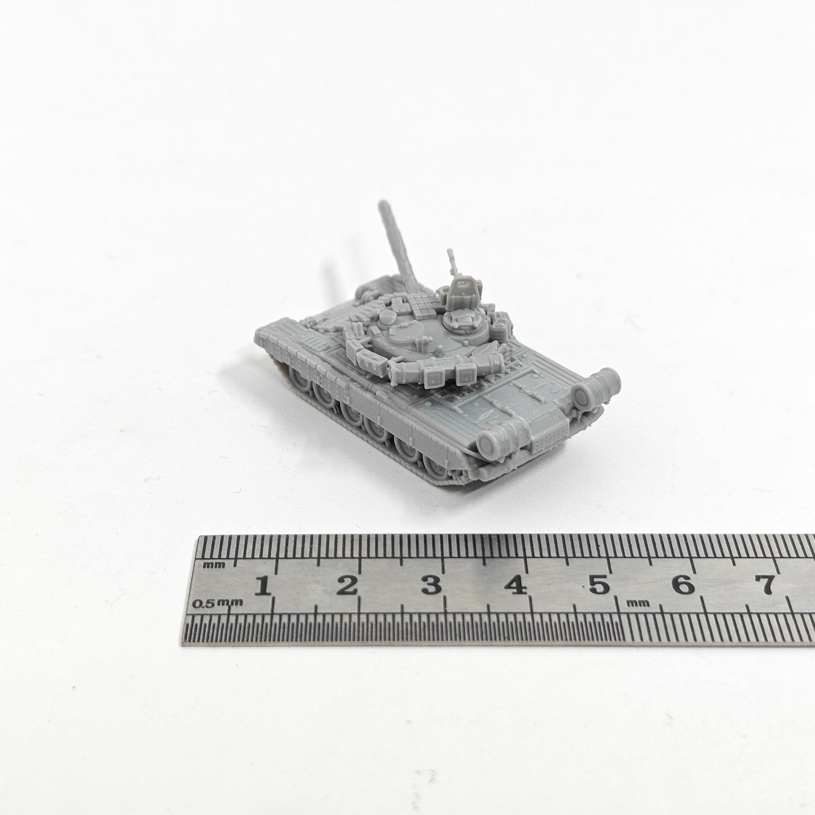 Soviet T-80BV Main Battle Tank,3D Printed,1/144 Scale Mini Tank Model,Resin