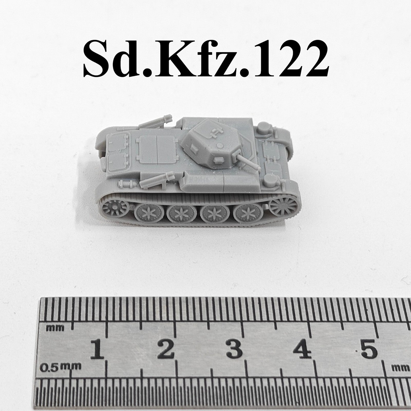 German Panzerkampfwagen II (Flamm) Ausf.E Tank,3D Printed,1/144 Mini Model,Resin