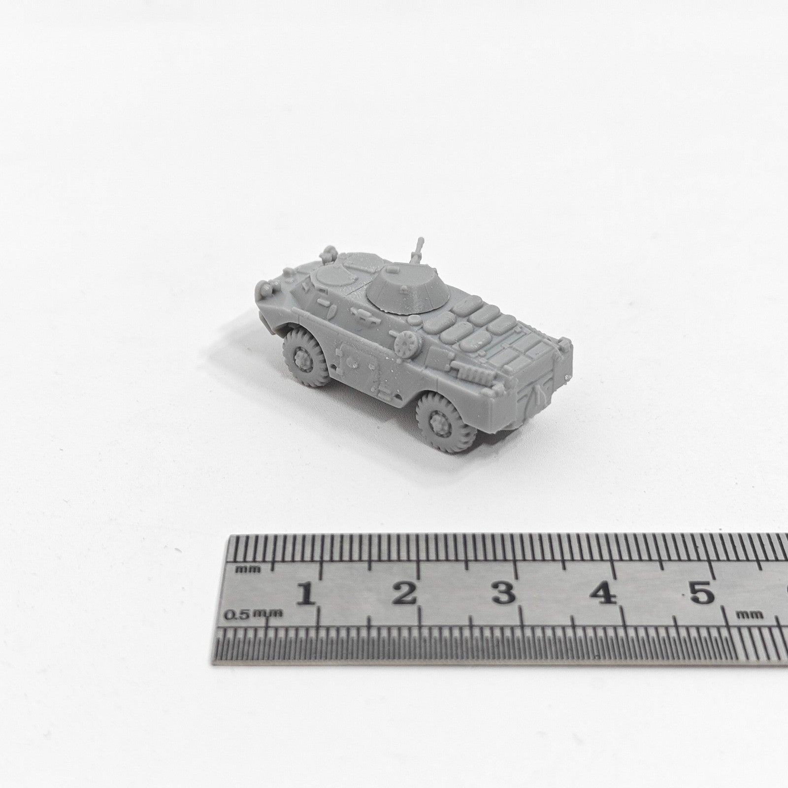 Soviet BRDM-2 Armored Vehicle,3D Printed,1/144 Scale Mini Tank Model,Resin