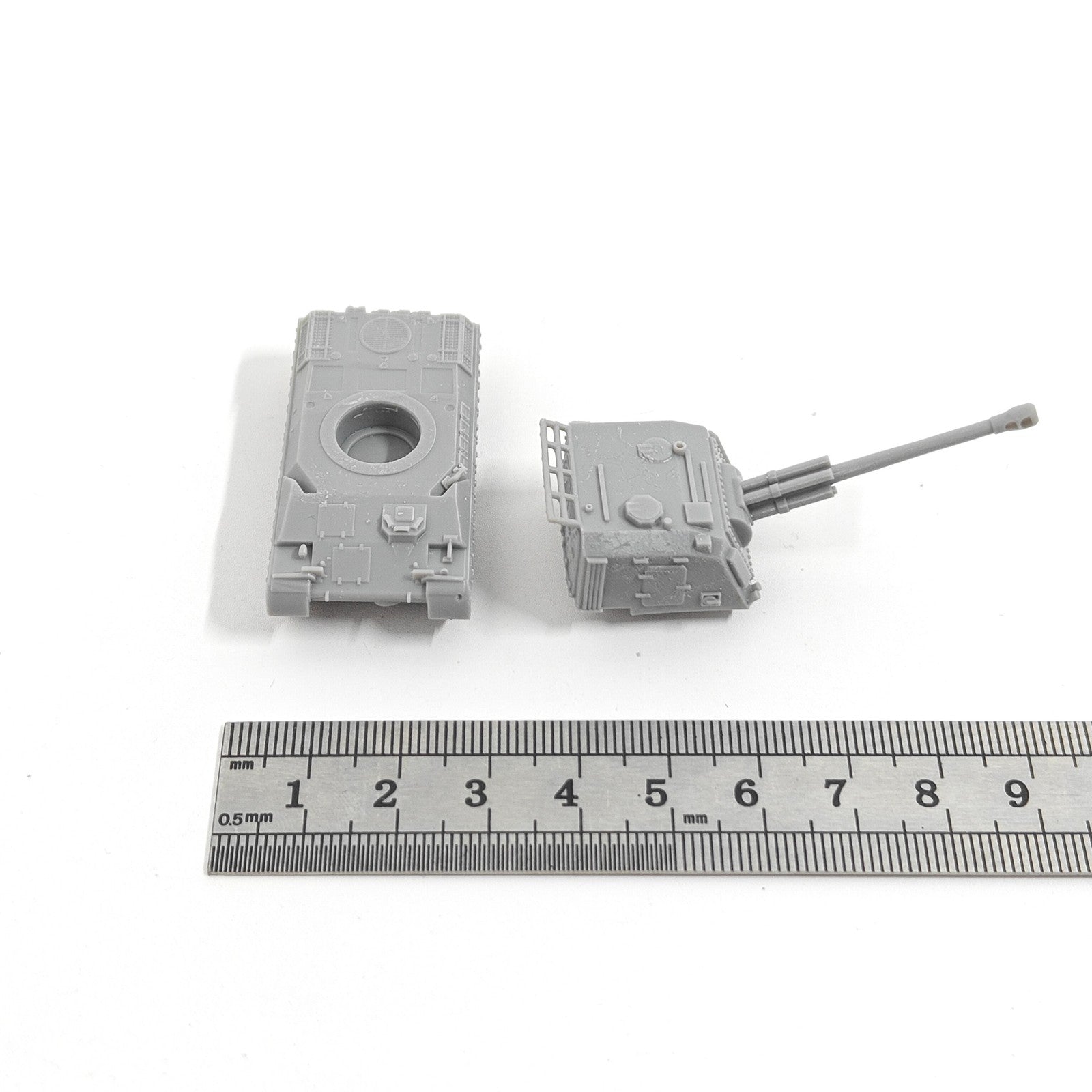 French AUF1 Self-propelled Howitzer, 3D Printed ,1/144 Scale Mini Model,Resin