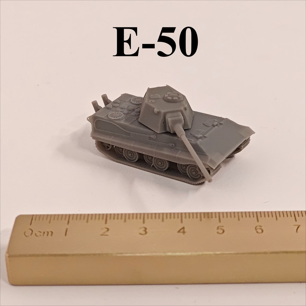 WWII German E-50 Medium Tank,3D Printed,1/144 Scale Mini Tank Model,Resin