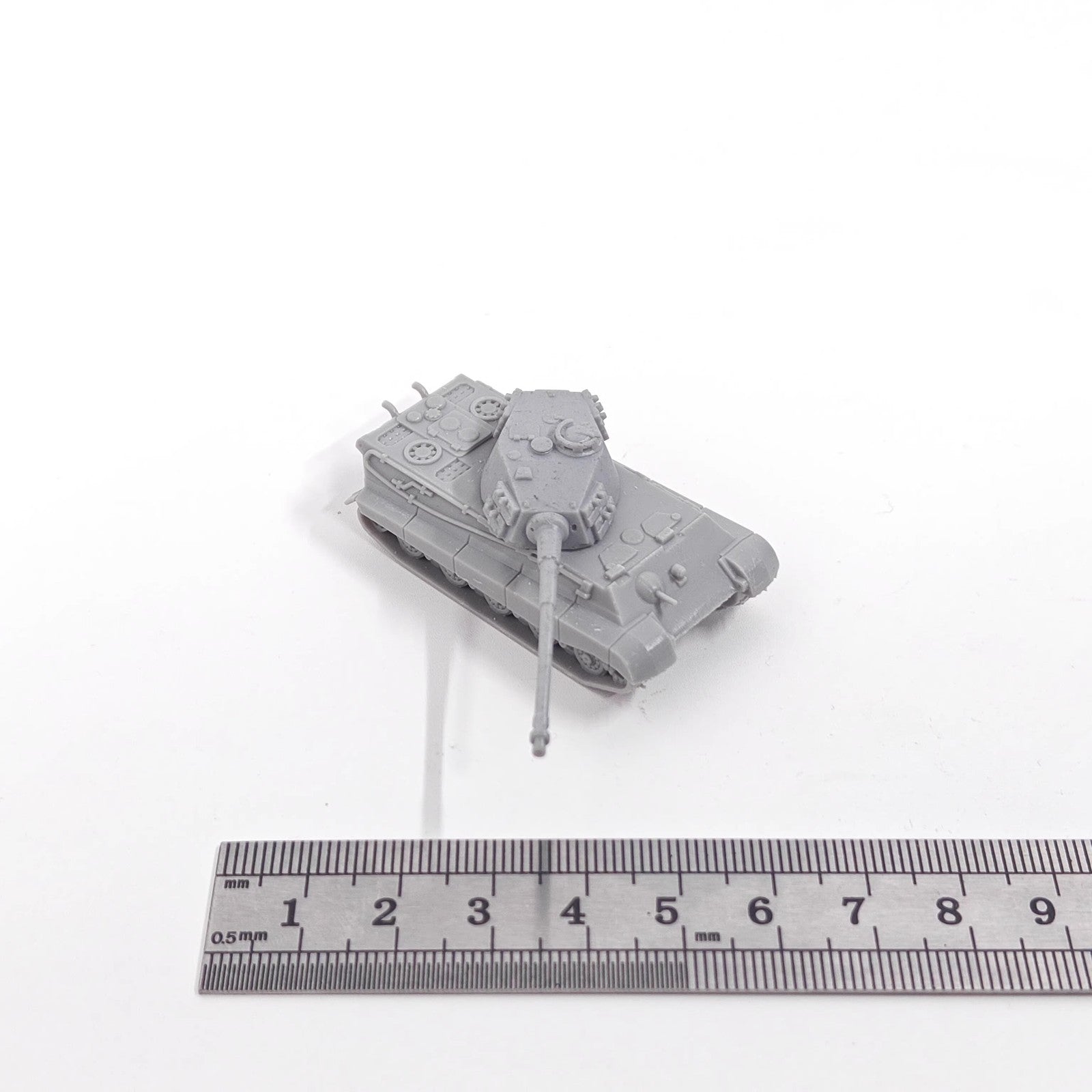 WWII German Tiger II Heavy Tank,3D Printed,1/144 Mini Tank Model,Resin