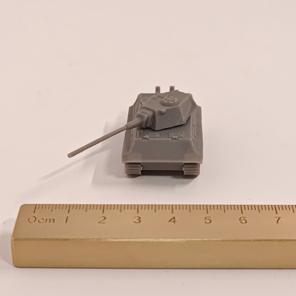 WWII German E-50 Medium Tank,3D Printed,1/144 Scale Mini Tank Model,Resin