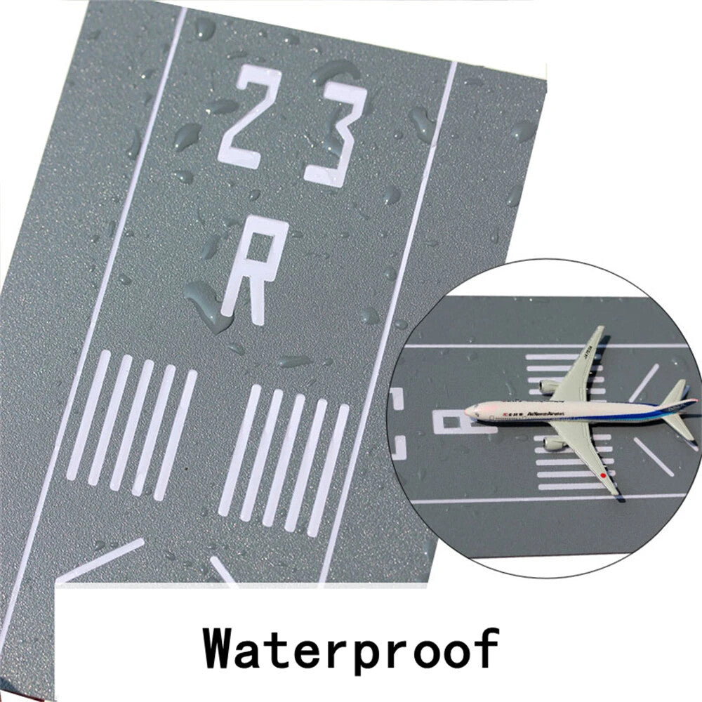 DIY Mini Simulation Passenger Aircraft Model Runway Platform 15x10cm