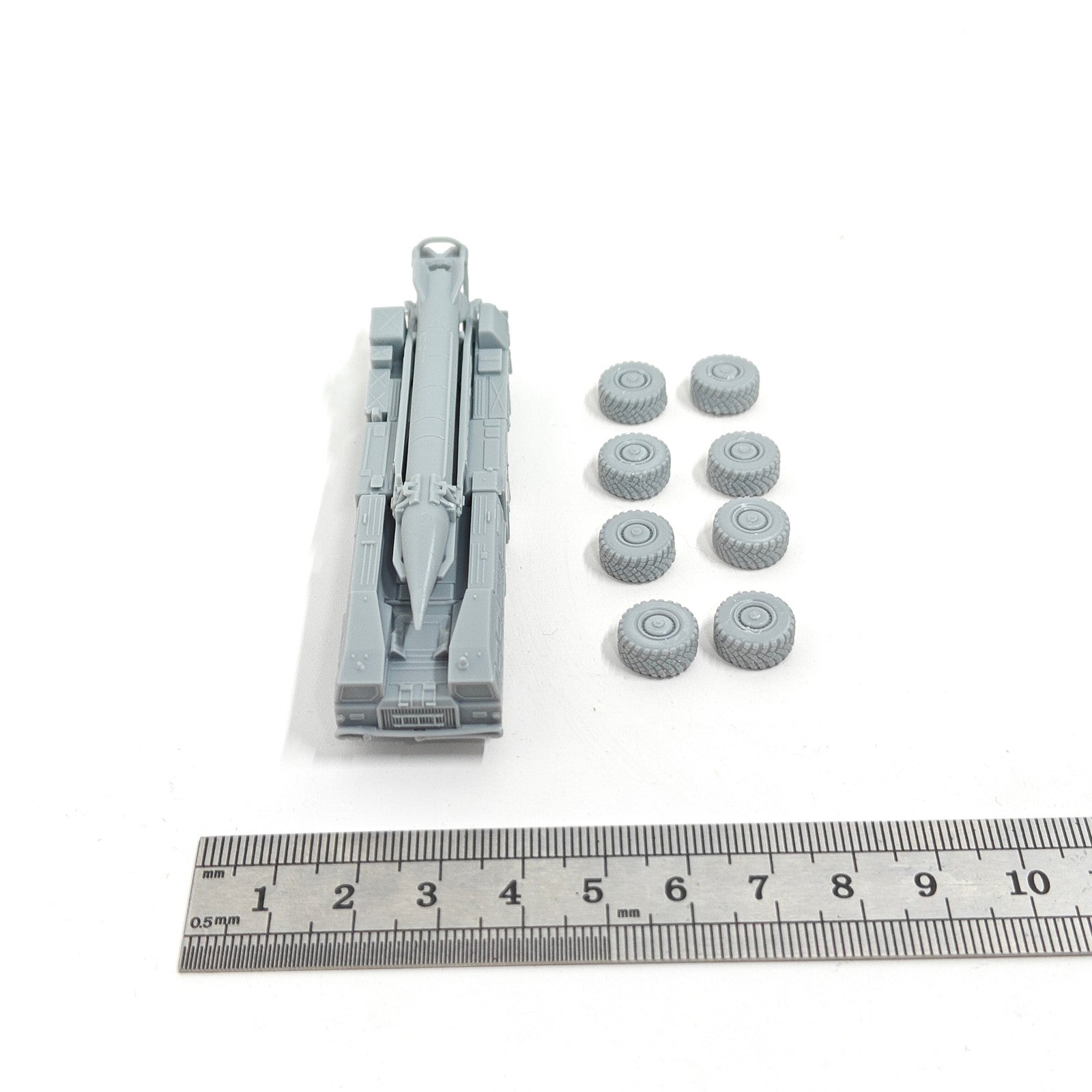 Soviet Scud Missile TEL Vehicle,3D Printed,1/144 Scale Mini Model,Resin