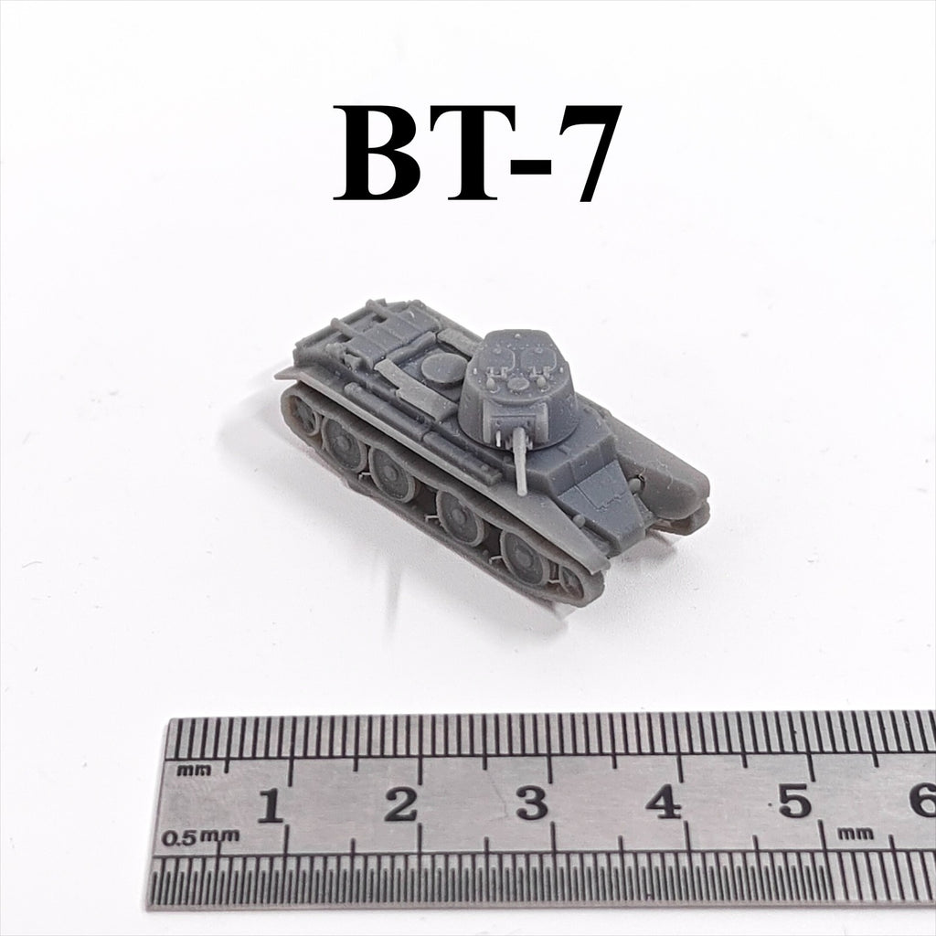 WWII Soviet BT-7 Light Cavalry Tank,3D Printed,1/144 Scale Mini Tank Model,Resin