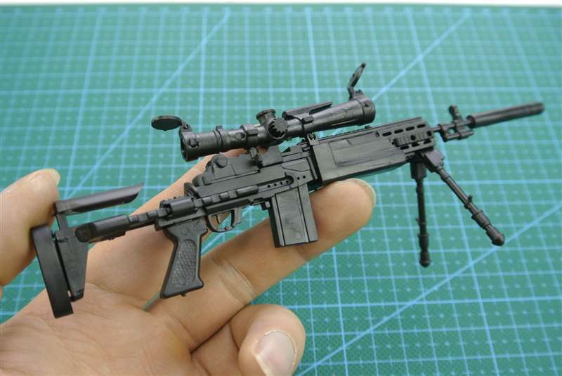 1/6 Scale Mini Gun Model, HK416 MP40 AK47 SVD TAC-50 M46 G36 PKP M240 Machine Gun，Plastic, Black,Easy To Assemble,For 12'' Action Figure