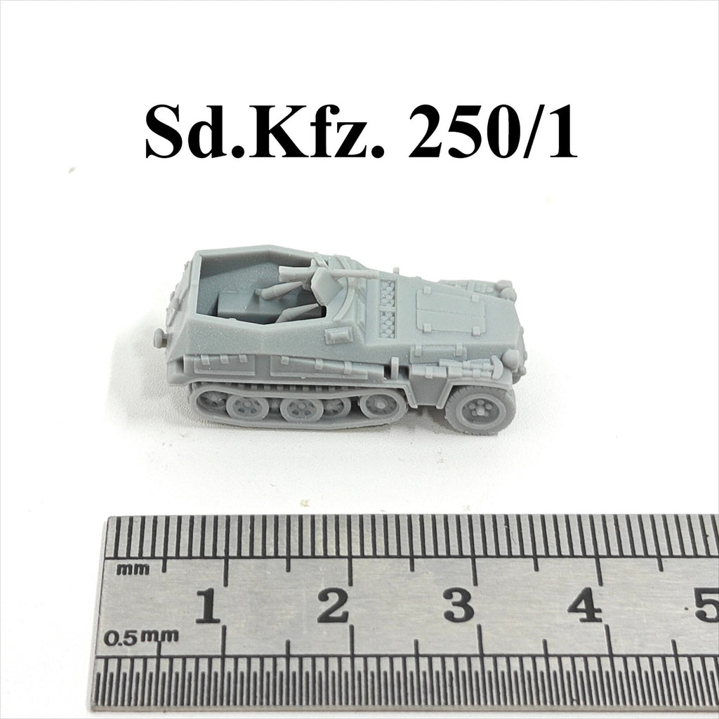 WWII German Sd.Kfz. 250/1 APC,3D Printed,1/144 Scale Mini Model,Resin