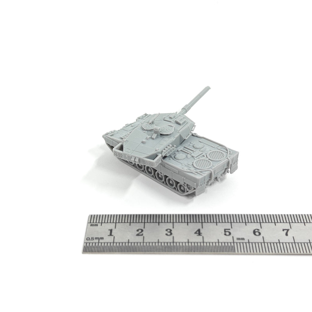 German Leopard 2A6 Main Battle Tank,3D Printed,1/144 Scale Mini Tank Model,Resin