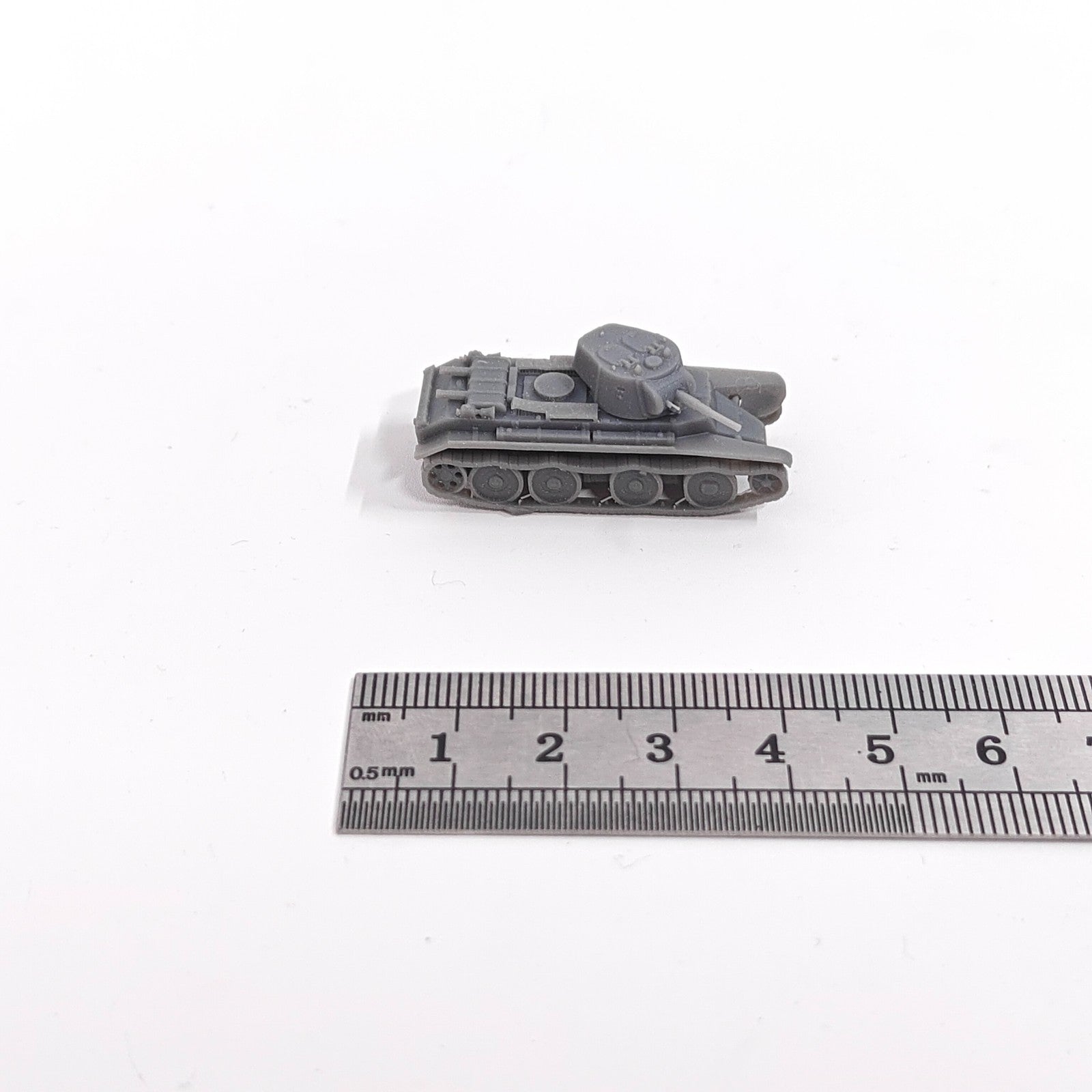 WWII Soviet BT-7 Light Cavalry Tank,3D Printed,1/144 Scale Mini Tank Model,Resin