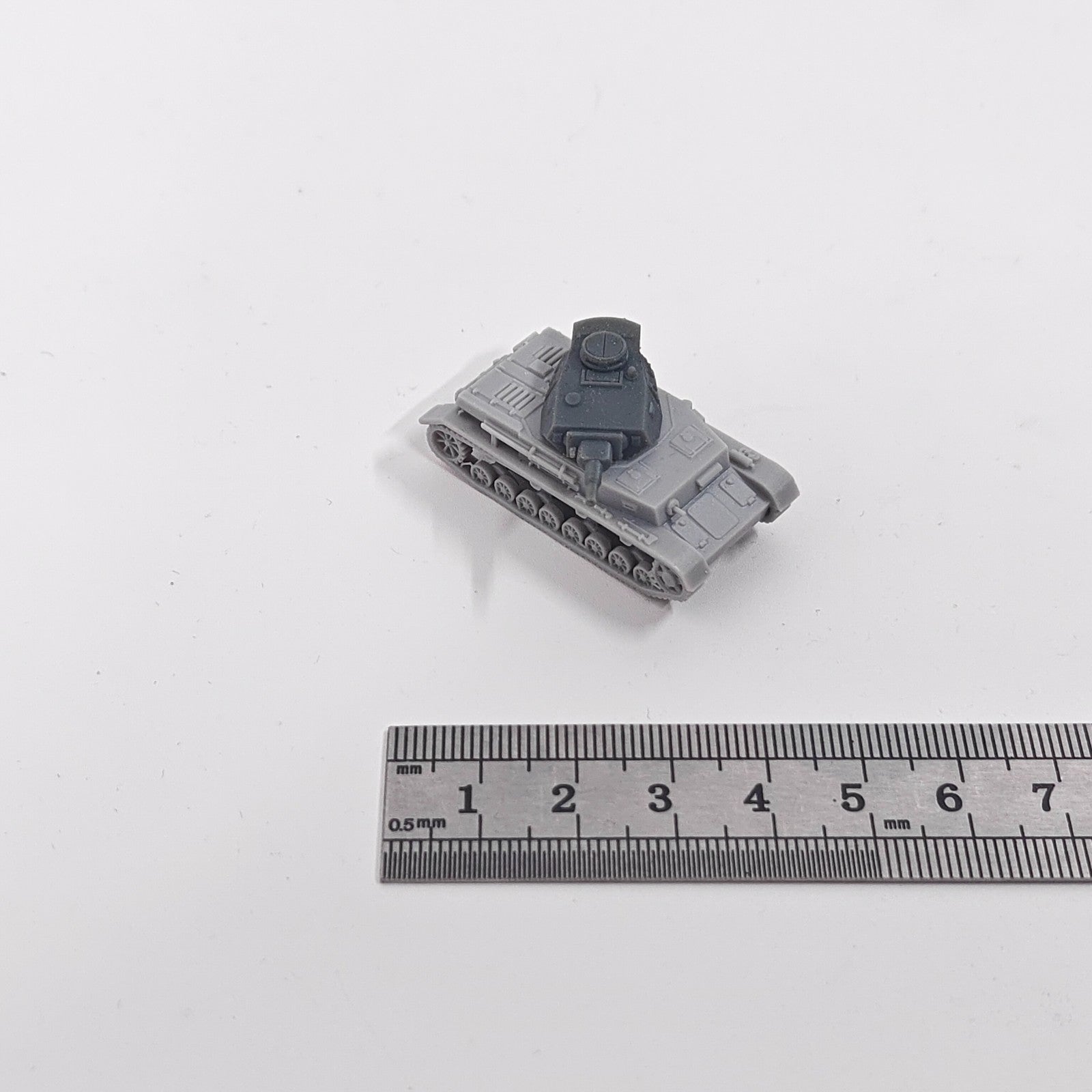 WWII German Panzer IV Ausf F1 Tank,3D Printed,1/144 Scale Mini Tank Model,Resin