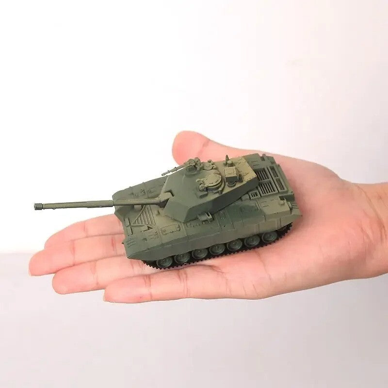 1/72 Scale Mini Plastic Assembled Tank Model Kit WWII Military Model Puzzles