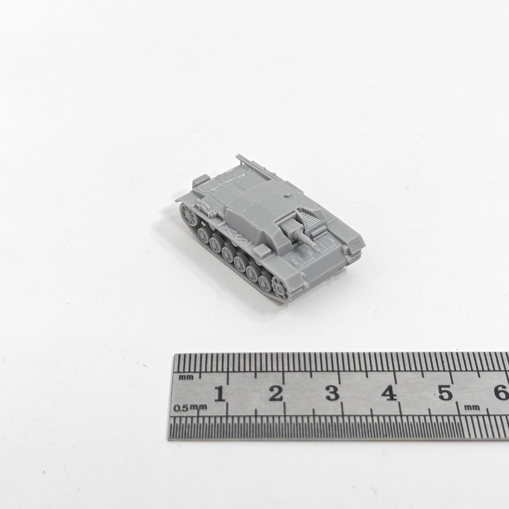 WWII German StuG III Ausf. B Tank,3D Printed,1/144 Mini Tank Model,Resin