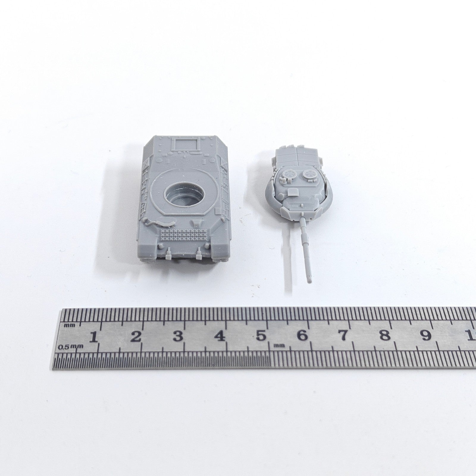 Canada Leopard 1C2 Tank,3D Printed,1/144 Scale Mini Tank Model,Resin