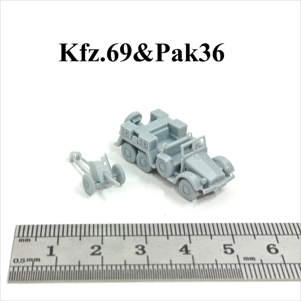 WWII German Kfz.69&Pak36 Gun Tractor,3D Printed,1/144 Scale Mini Model,Resin