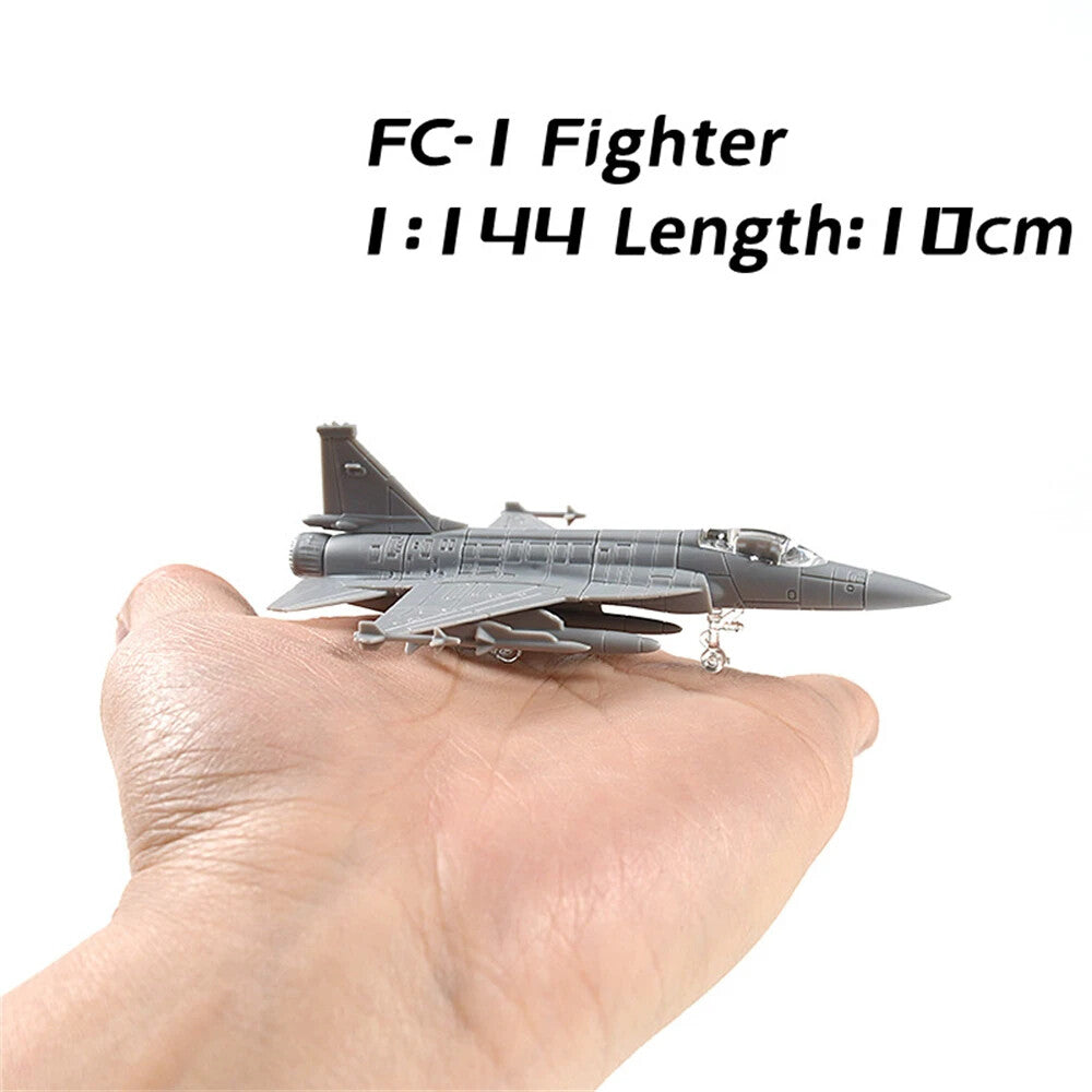Mini Aircraft Airplane Fighter Model, Military Plastic Toy with Base,Paintable，F22 J20 J10 EF2000 MI8 MI24 AV-8A F-5E F15 F/A-18 UH1H MI8 SU25 SU30