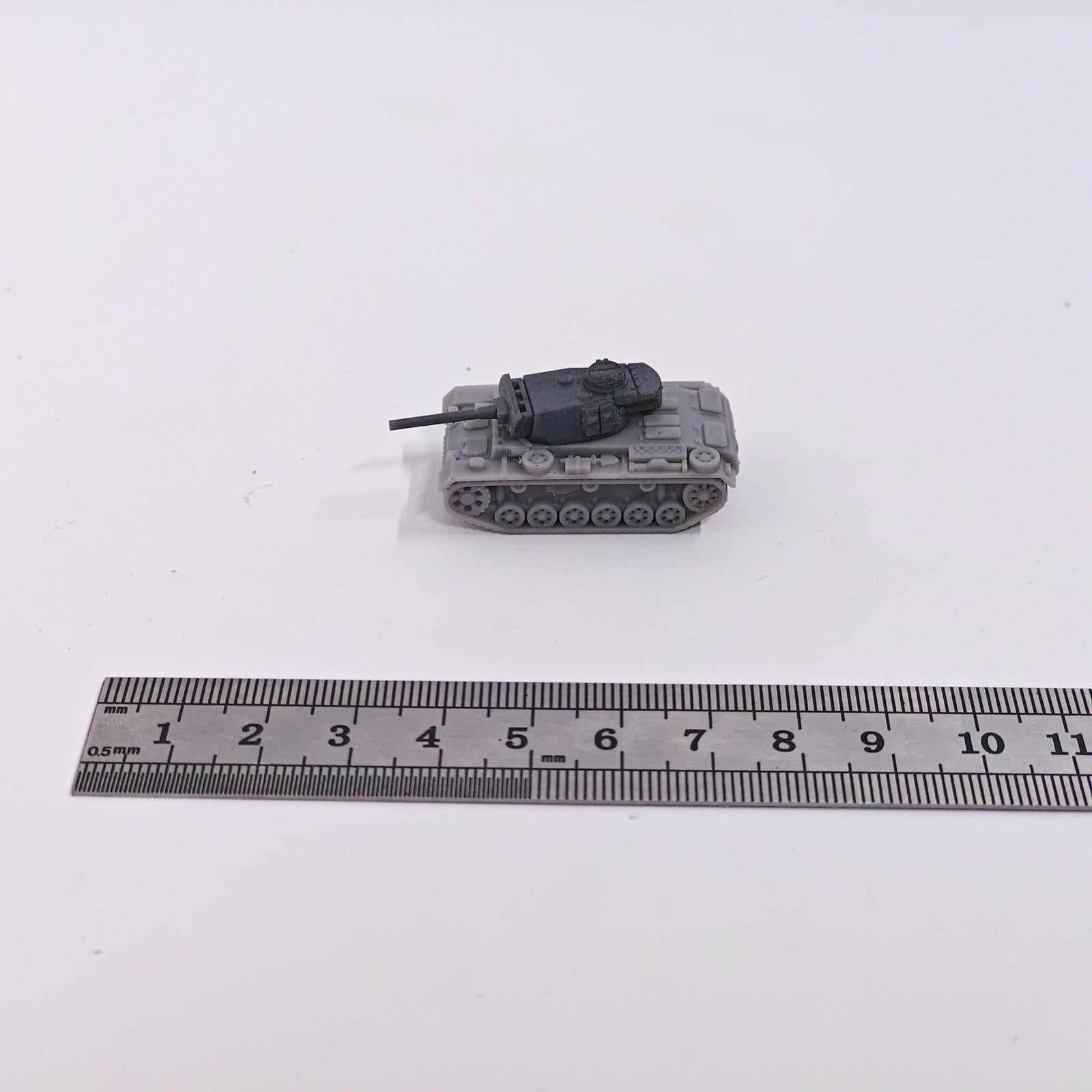 WWII German Panzer III Ausf. L Tank,3D Printed,1/144 Mini Tank Model,Resin