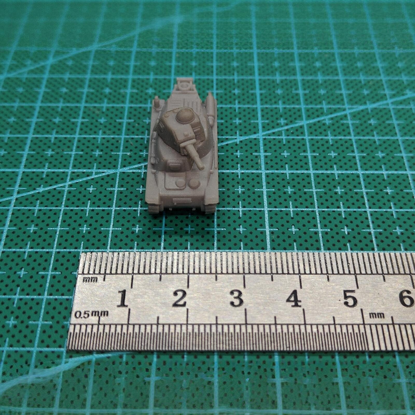 French H39 Tank, 3D Printed ,1/144 Scale Mini Tank Model,Resin