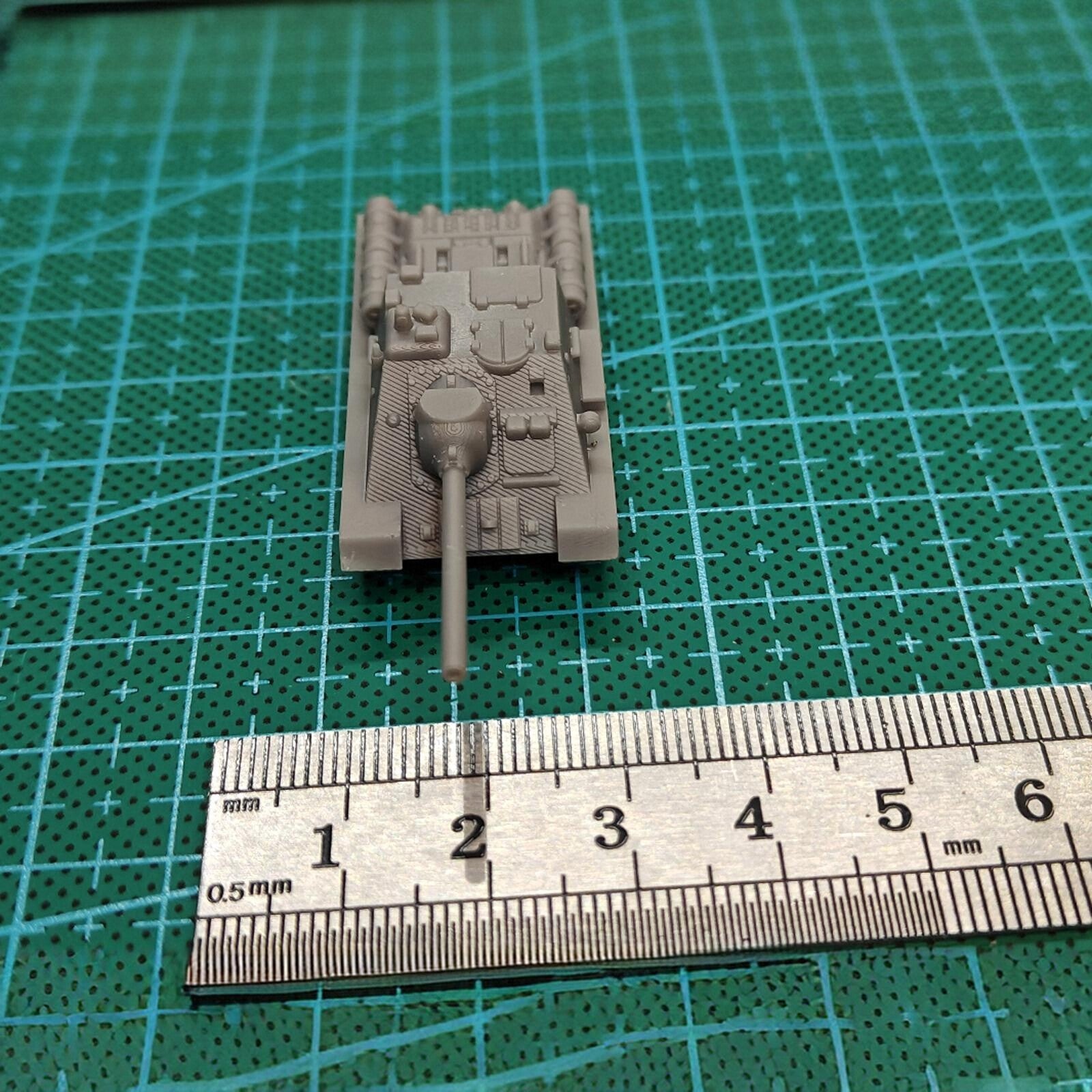 WWII Soviet SU-85 Tank Destroyer,3D Printed,1/144 Scale Mini Tank Model,Resin