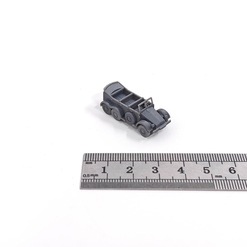 WWII German Kfz.21 Command Vehicle,3D Printed,1/144 Scale Mini Tank Model,Resin