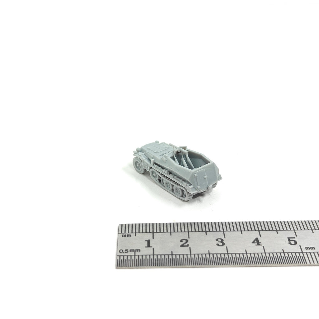 WWII German Sd.Kfz. 250/1 APC,3D Printed,1/144 Scale Mini Model,Resin